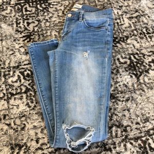 Gorgeous destroyed denim